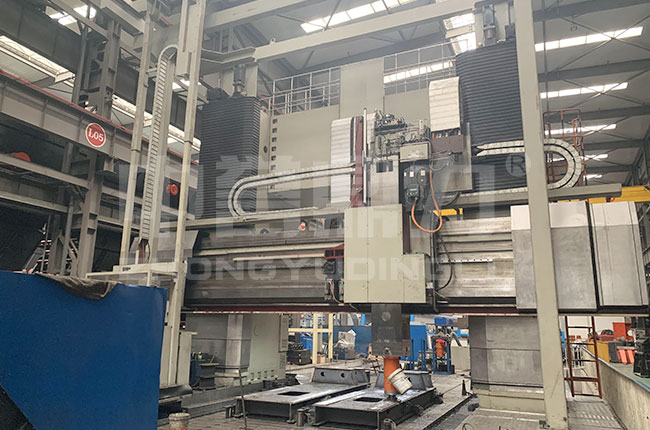 生產(chǎn)車(chē)床