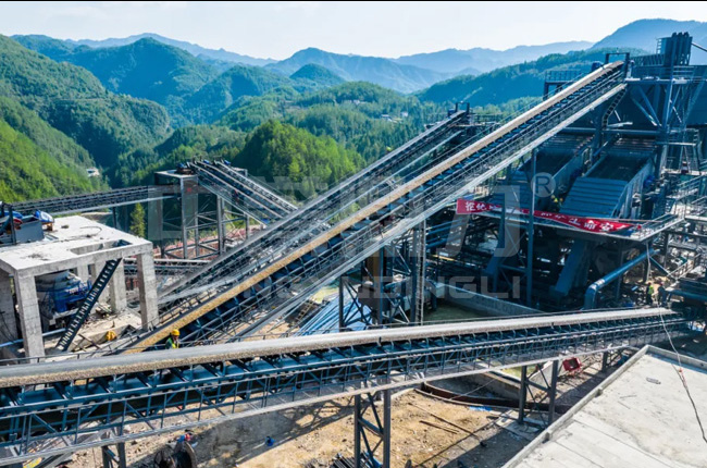 礦用帶式輸送機