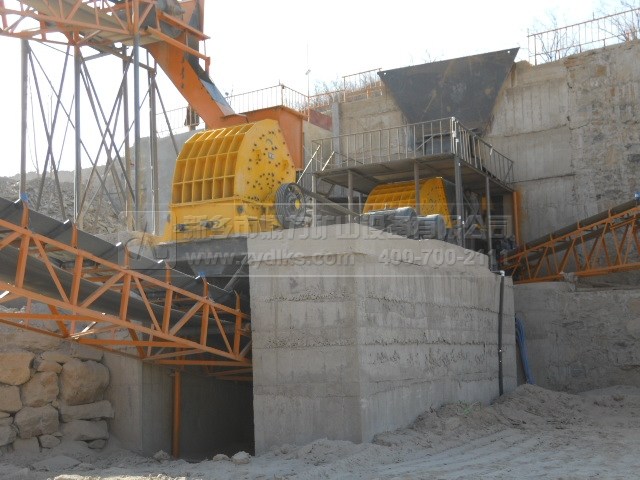 磚廠破碎機的3大破碎法