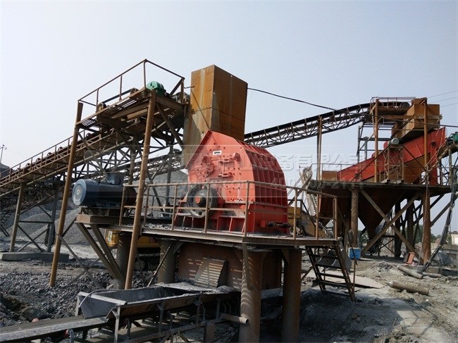 河卵石破碎機(jī)_鵝卵石破碎機(jī)價(jià)格_鵝卵石破碎機(jī)廠家_鵝卵石破碎生產(chǎn)線設(shè)備