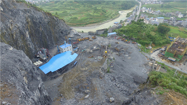 時產300噸石子制砂生產線多少錢?