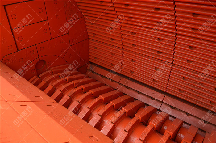 PC1220型錘式破碎機(jī)